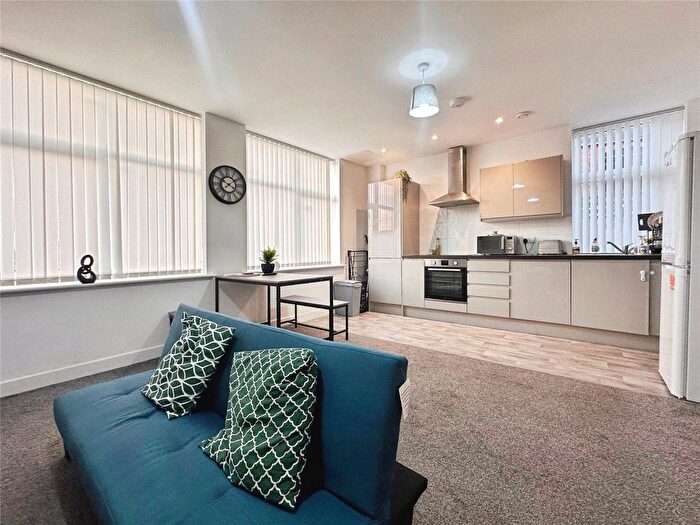2 Bedroom Flat To Rent In Arthur Street, Barwell, Leicester, Leicestershire, LE9