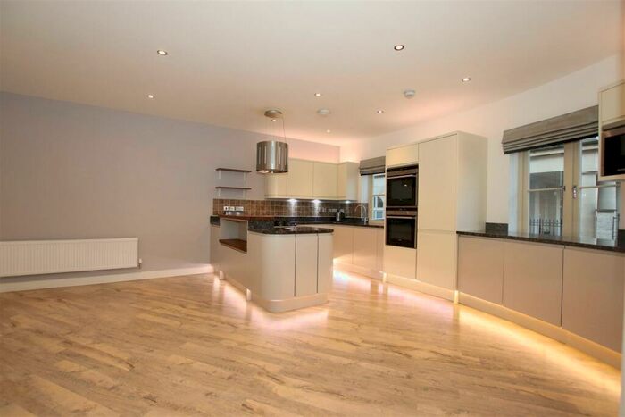 5 Bedroom Semi-Detached House To Rent In Fortescue Street, Norton St. Philip, Bath, BA2