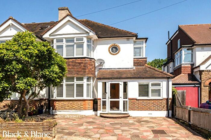 3 Bedroom Semi-Detached House For Sale In Pine Avenue, West Wickham, BR4