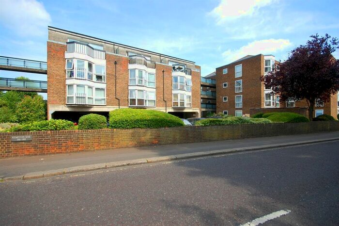 2 Bedroom Flat To Rent In Station Road, Hampton TW12