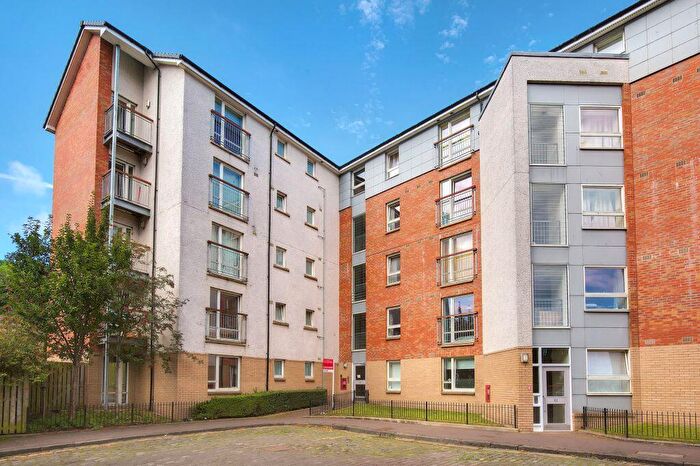 2 Bedroom Flat For Sale In / Duff Street, Dalry, Edinburgh, EH11