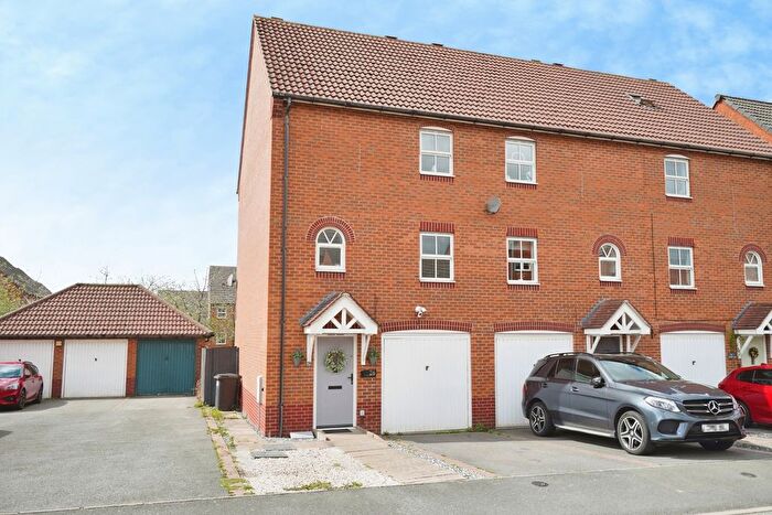 3 Bedroom End Terrace House For Sale In Staples Drive, Coalville, Leicestershire, LE67