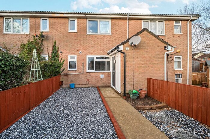 1 Bedroom Flat For Sale In Falcon Close, Porchester, Fareham, Hamphire, PO16