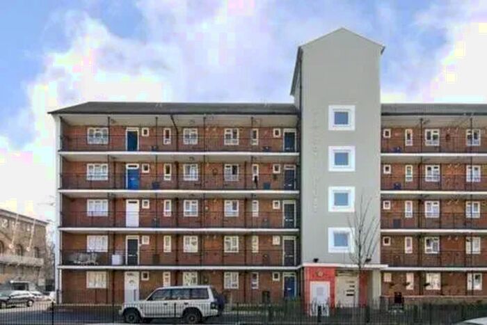 4 Bedroom Maisonette To Rent In Limscott House, Bruce Road, Bow, E3