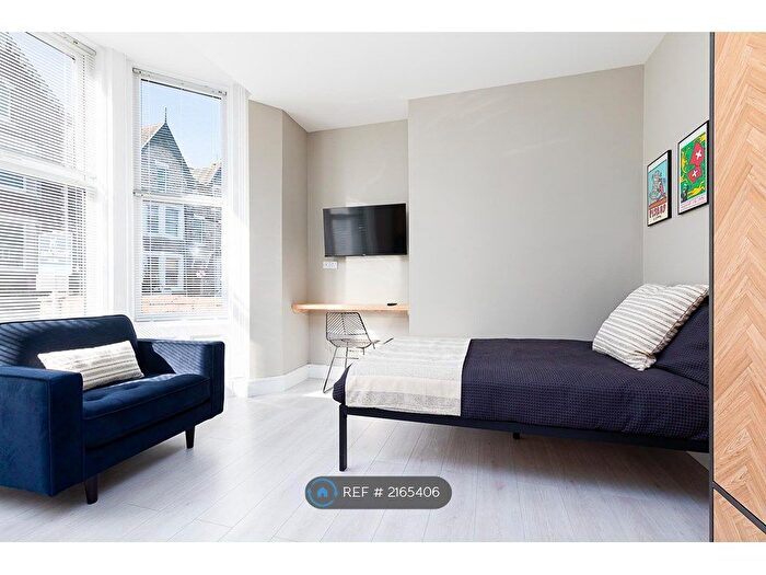 Studio To Rent In West Street, Scarborough, YO11