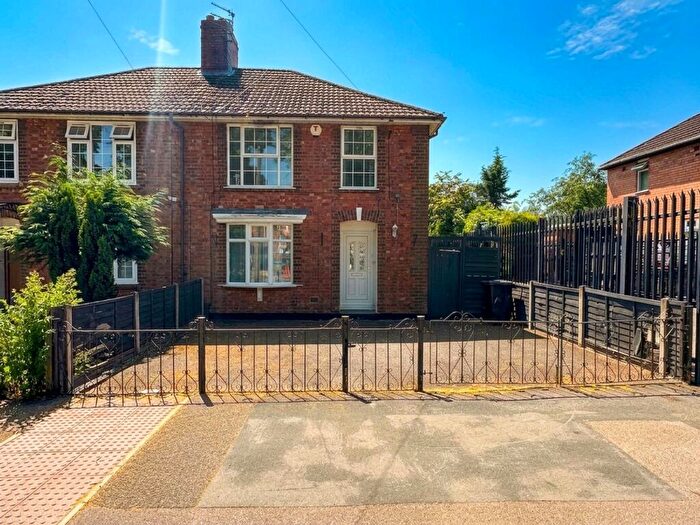 3 Bedroom Semi-Detached House For Sale In Hallam Crescent East, Leicester, LE3