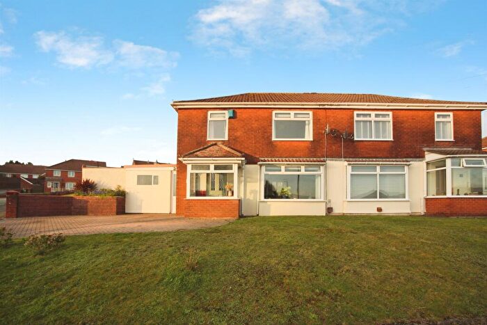3 Bedroom Semi Detached House For Sale In Maes Hir, Caerphilly, CF83