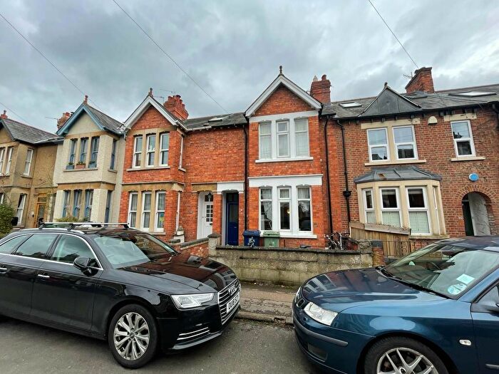 4 Bedroom Terraced House To Rent In Fairacres Road, East Oxford, Oxford, Oxford, OX4