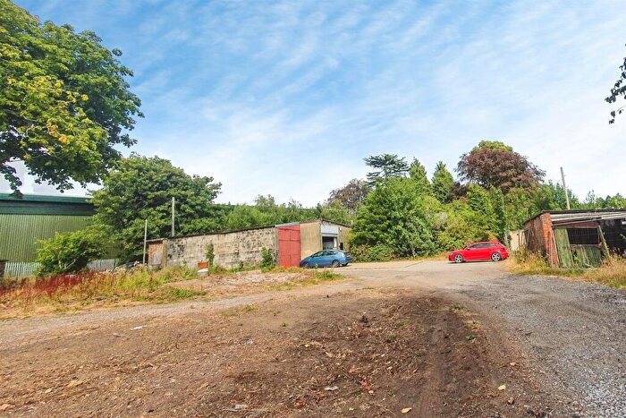 2 Bedroom Detached House For Sale In Brighton Road, Pease Pottage, Crawley, RH11