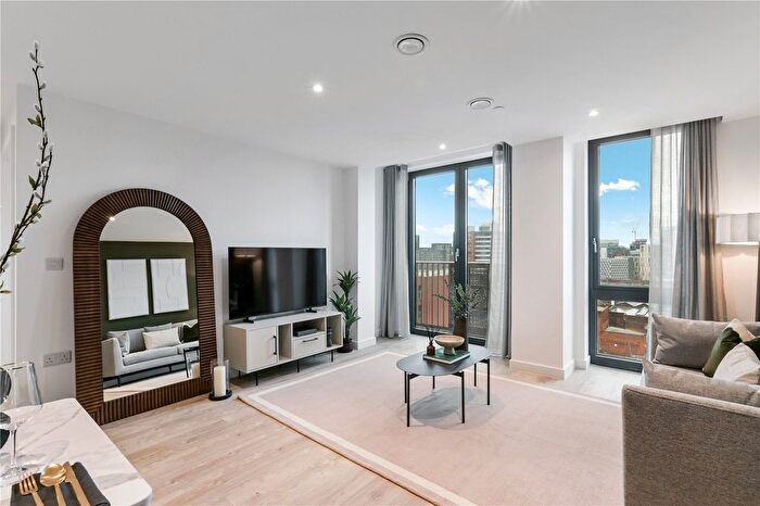 1 Bedroom Flat To Rent In Gaythorn Street, Salford, M5