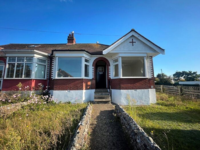 3 Bedroom Bungalow To Rent In Nethercourt Hill, Ramsgate, CT11