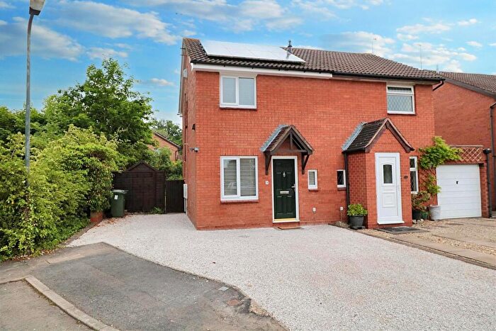 2 Bedroom Semi-Detached House To Rent In Tappinger Grove, Kenilworth, CV8