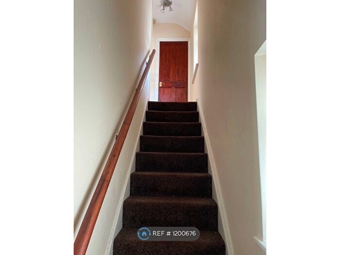 2 Bedroom End Of Terrace House To Rent In Thetford Gardens, Dagenham, RM9