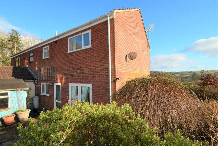 3 Bedroom Semi-Detached House To Rent In Arnold Crescent, Tiverton, Devon, EX16