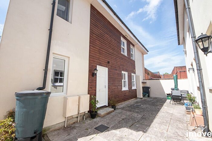 2 Bedroom Flat For Sale In Woodvale Court, East Street, Newton Abbot, TQ12