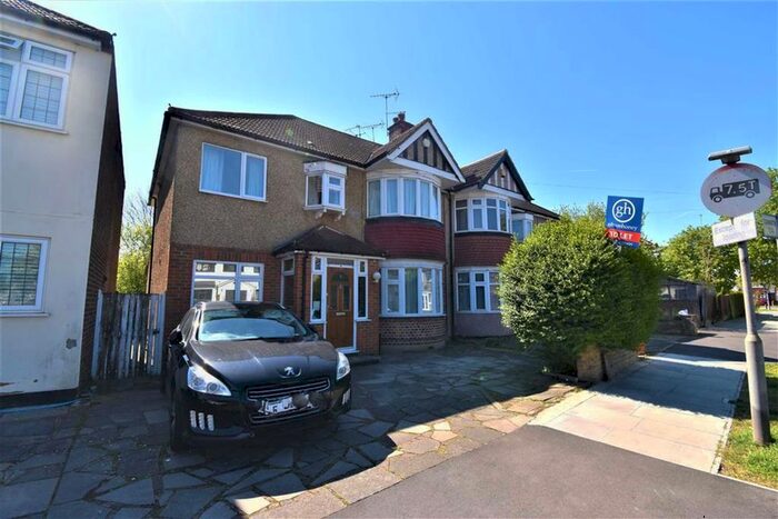 4 Bedroom Semi-Detached House To Rent In Torrington Road, Ruislip Manor, Ruislip, HA4