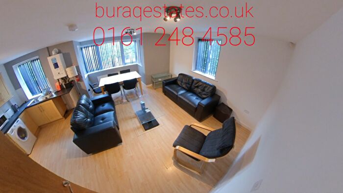 3 Bedroom Apartment To Rent In Ladybarn Lane, Manchester, M14