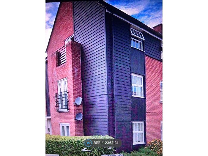 2 Bedroom Flat To Rent In Penton Way, Basingstoke, RG24