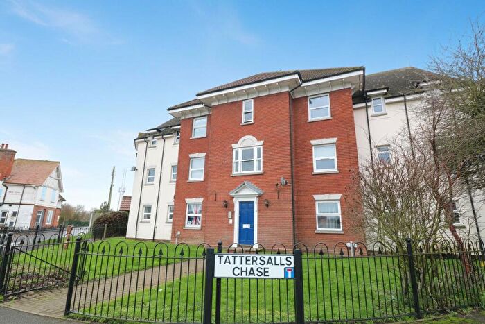1 Bedroom Flat For Sale In Tattersalls Chase, Southminster, CM0