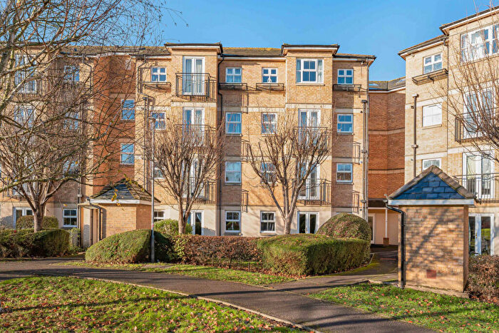 2 Bedroom Apartment For Sale In Venneit Close, Oxford, OX1