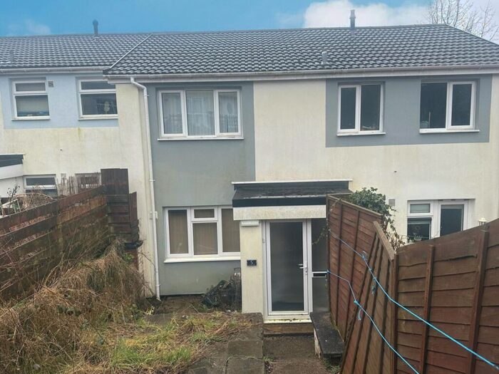 2 Bedroom Flat For Sale In Morris Rise, Blaenavon, Pontypool, Torfaen, NP4