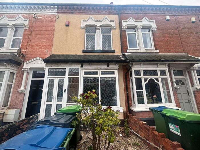 2 Bedroom Terraced House To Rent In Milcote Road, Smethwick, B67