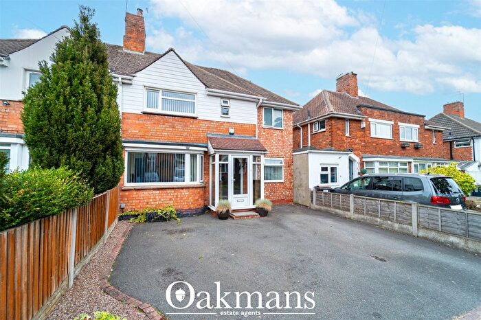 3 Bedroom Semi Detached House For Sale In Hill Top Road, Birmingham, West Midlands, B31