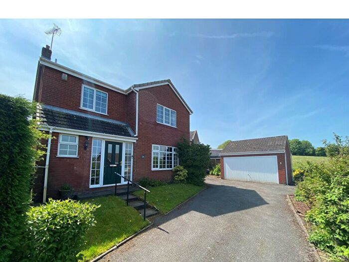4 Bedroom Detached House For Sale In Glen Drive, Alton, ST10