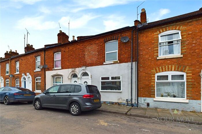 3 Bedroom Terraced House To Rent In Cloutsham Street, Northampton, Northamptonshire, NN1