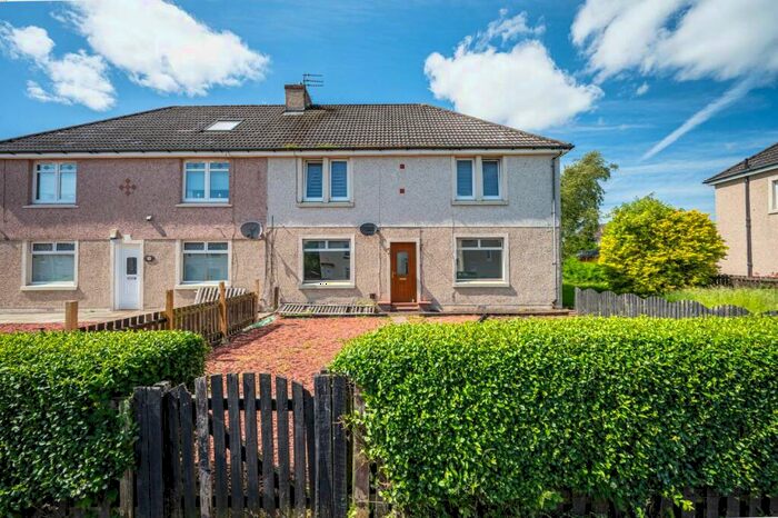 2 Bedroom Flat To Rent In Loanhead Crescent, Motherwell, ML1