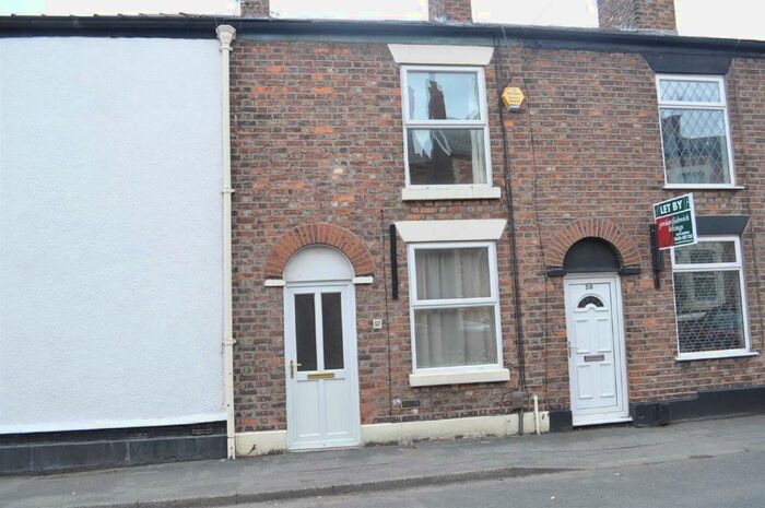 2 Bedroom Terraced House To Rent In West Bond Street, Macclesfield, Cheshire, SK11
