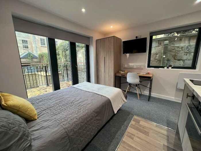 Studio To Rent In Long Acre House, Bath, Somerset, BA1