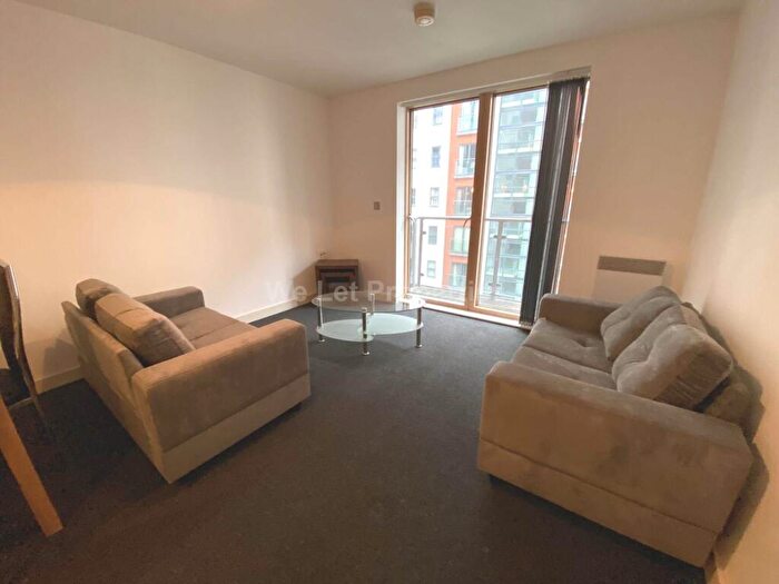 2 Bedroom Apartment To Rent In Masson Place, Greenquarter, M4