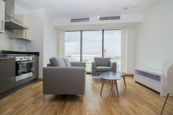 1 Bedroom Flat To Rent In High Street, Stratford, London, E15