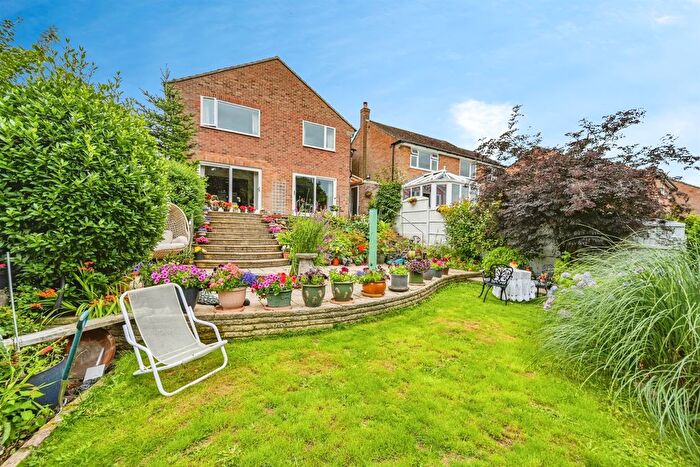 4 Bedroom Detached House For Sale In Peak View Drive, Ashbourne, DE6