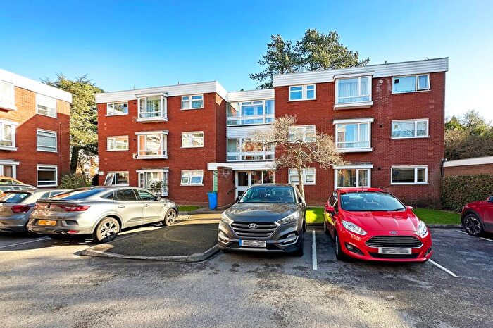 2 Bedroom Apartment For Sale In Park Road, Solihull, B91