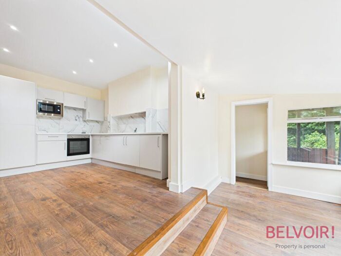 5 Bedroom Semi-Detached House For Sale In Edward Road, West Bridgford, NG2