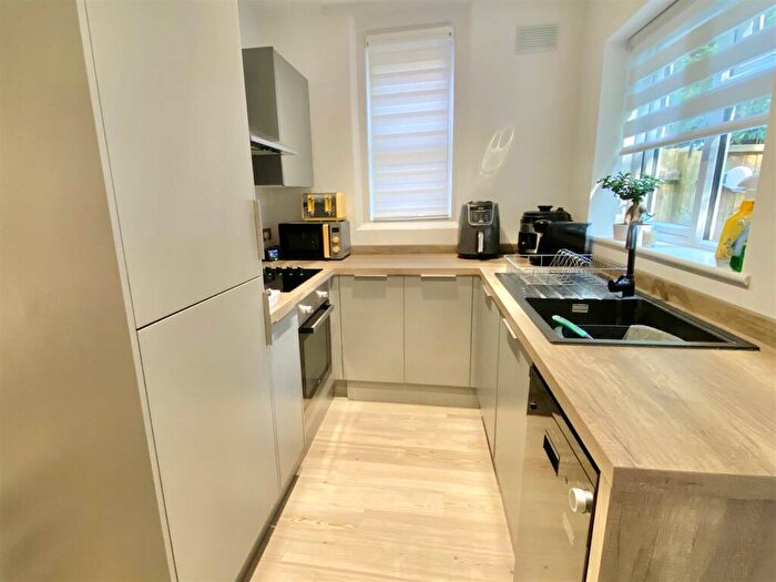 1 Bedroom Flat For Sale In Rowlands Hill, Wimborne, BH21