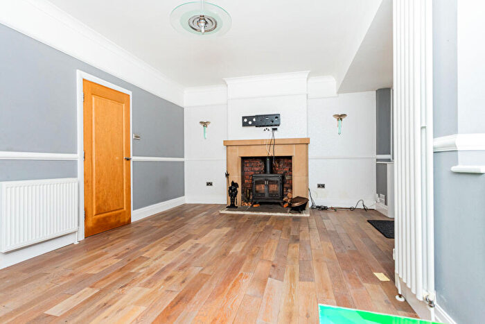 6 Bedroom Detached House For Sale In Moss Bank Way, Bolton, Greater Manchester, BL1