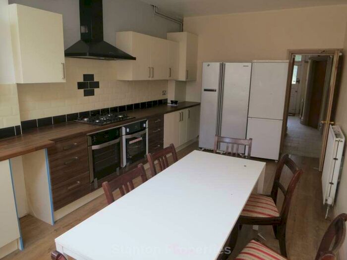 7 Bedroom Semi-Detached House To Rent In See Video Tour, &# Pppw, Sheringham Road, Fallowfield, M14