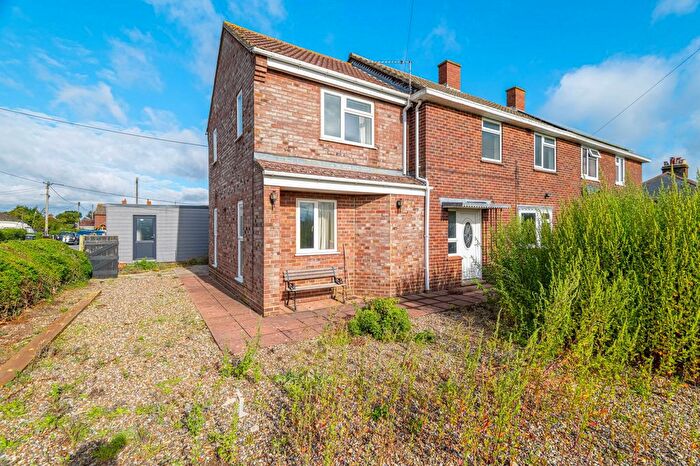 4 Bedroom Semi Detached House For Sale In Evans Lombe Close, Repps With Bastwick, NR29