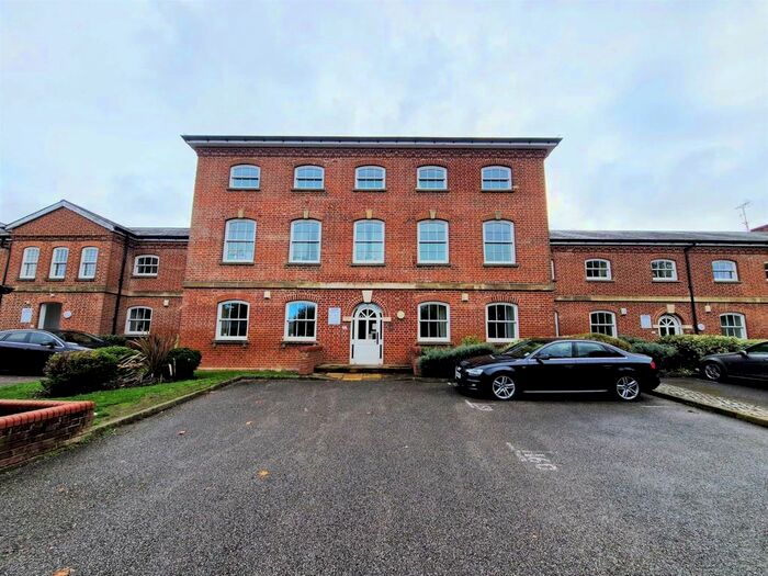 2 Bedroom Flat To Rent In George Roche Road, Canterbury, CT1