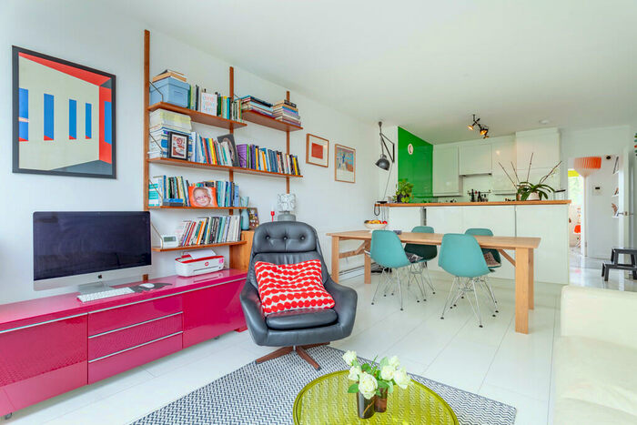 2 Bedroom Apartment To Rent In East Bank, London, N16