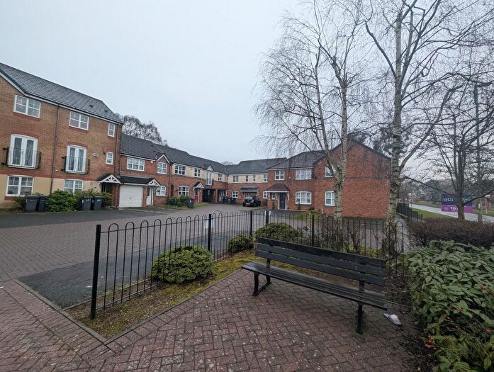 1 Bedroom Flat To Rent In Long Nuke Road, Northfield, Birmingham, B31