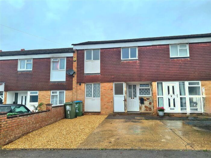 3 Bedroom Terraced House To Rent In Malin Close, Southampton, Hampshire, SO16