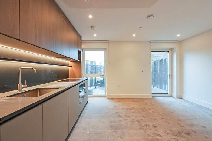 Studio To Rent In Bow View Apartments, Bow, E3