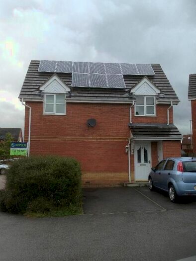 1 Bedroom Flat To Rent In Springwood Close, Thorpe, Wakefield, WF3