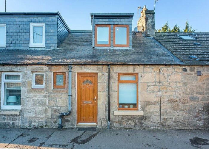 2 Bedroom Cottage For Sale In Straiton Road, Straiton, Loanhead, EH20