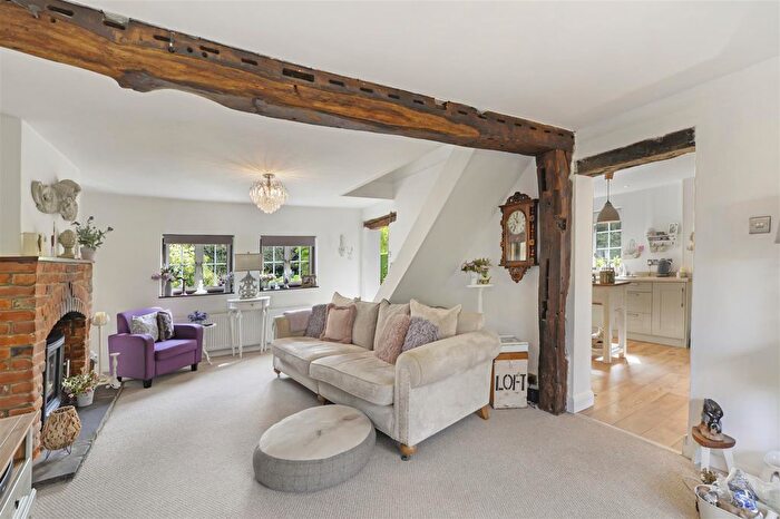3 Bedroom Cottage For Sale In Addington Green, Addington, West Malling, ME19