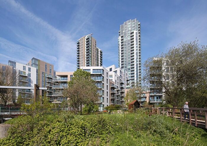1 Bedroom Flat For Sale In Devan Grove, London, N4